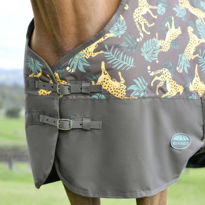 Weatherbeeta Comfitec Tyro Combo Neck Medium Turnout Rug Jungle Print