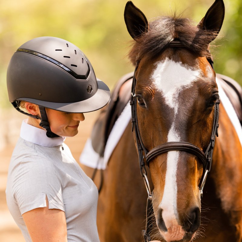 Charles Owen Kylo Riding Hat Wide Peak Black Matt Black Gloss